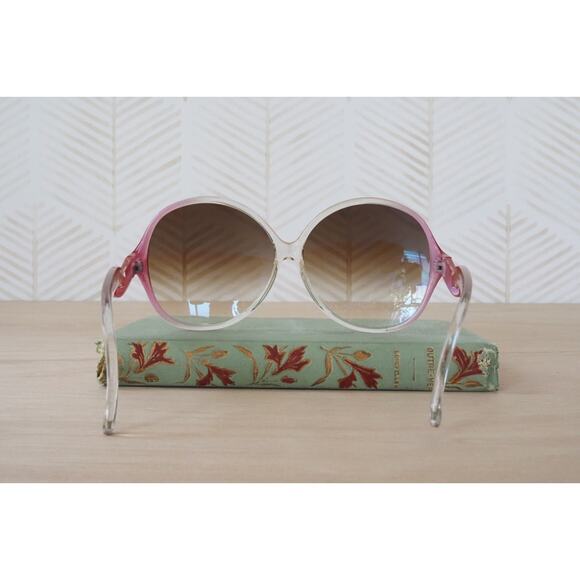Vintage 1980s Drop Temple Sunglasses New Old Stock Retro Coastal Grandma main image 8
